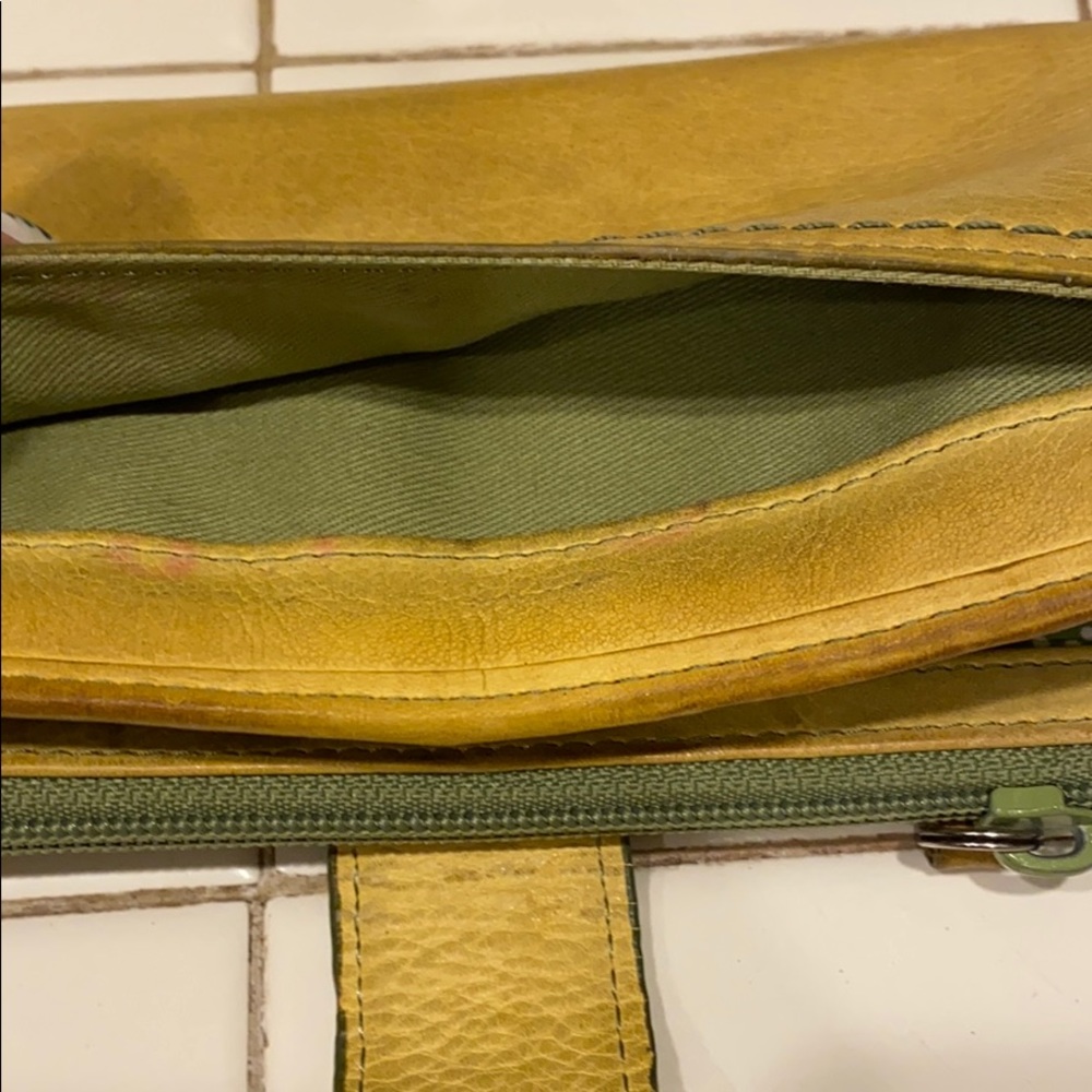 Fossil Wallet In Pre-Owned Condition - image 4